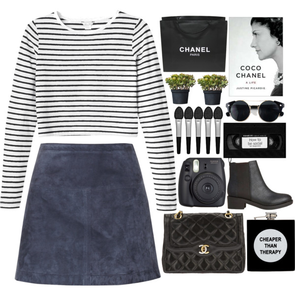 A fashion look from January 2015 featuring crop top, faux fur coats and J Brand. Browse and shop related looks.