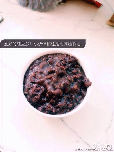 菜sir，来交作业啦[笑cry]忙乎一下午，东西不是很全，但还算成功[偷笑][偷笑]PS：小豆实在不容易煮烂！需要浸泡3小时以上[鼓掌][鼓掌][鼓掌]