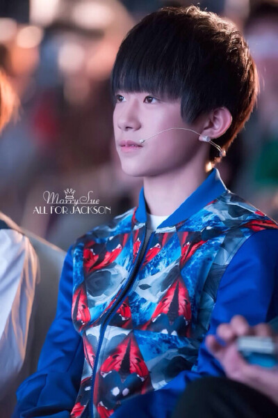 #易烊千玺# #tfboys易烊千玺#