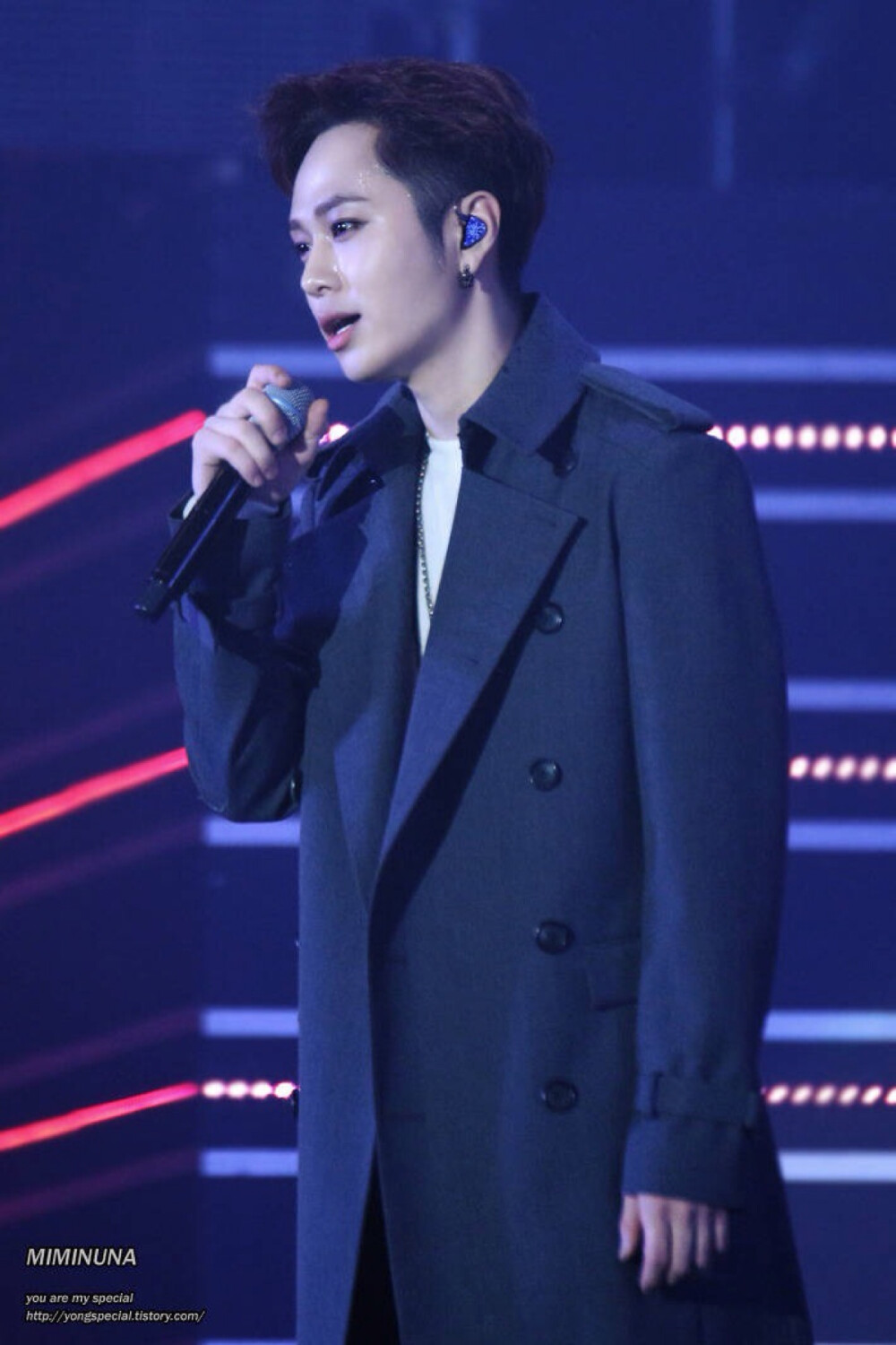 beast 龙俊亨 磕巴