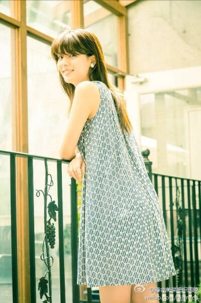 藤井美菜写真