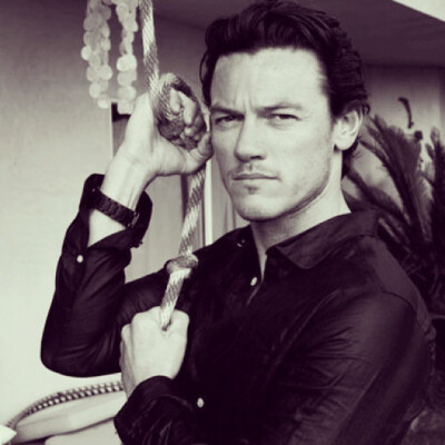 luke evans