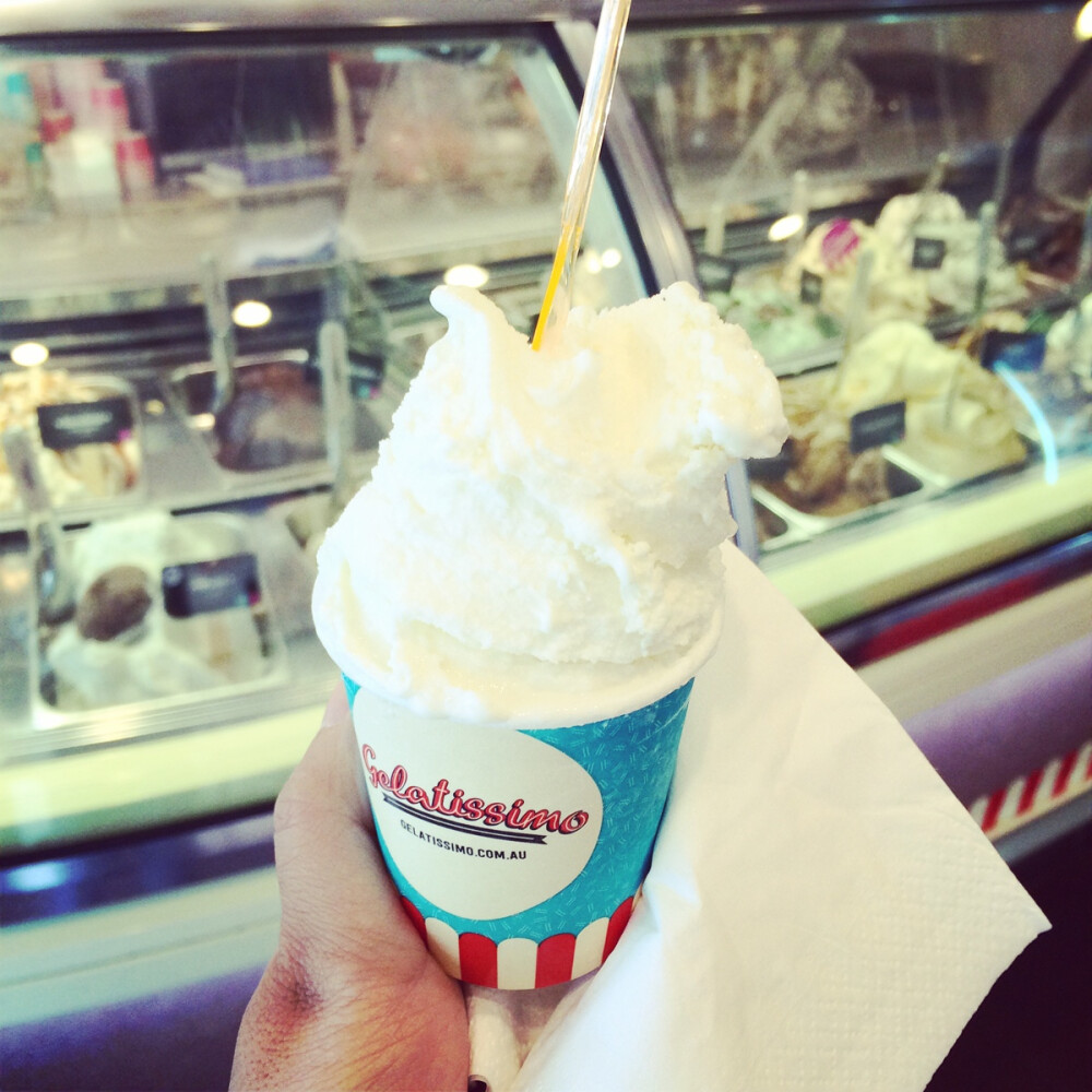 Ice-cream at Bondi beach