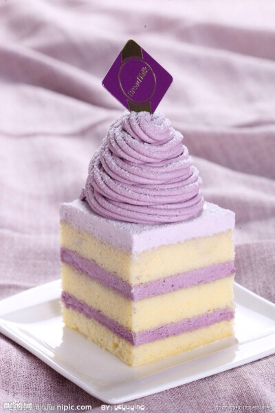 紫色奶油浪漫蛋糕