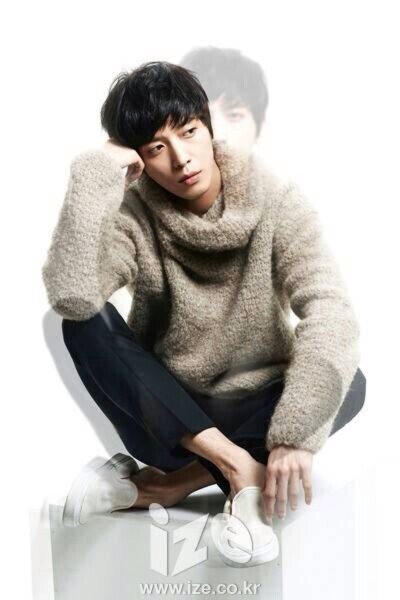 就像这样看着你