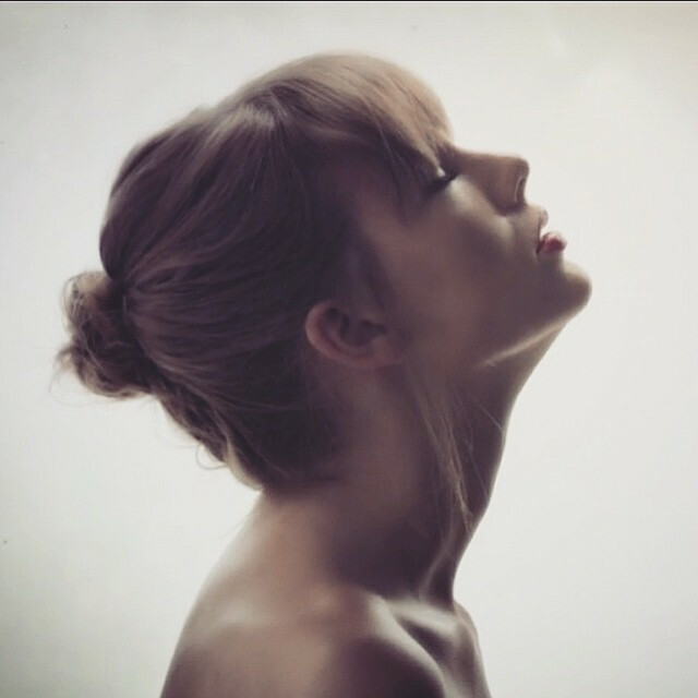 TaylorSwift 泰勒斯威夫特Style MV 图片头像