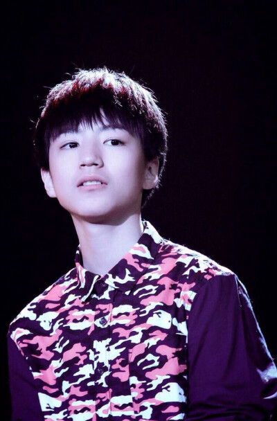 #王俊凯# #TFBOYS# 湖南卫视春晚彩排 想听live了