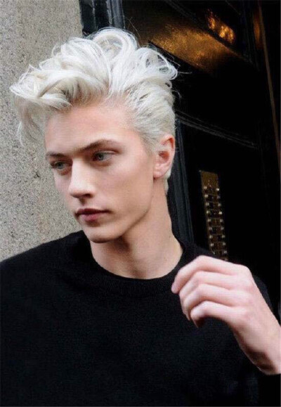 Lucky Blue Smith，帅醉了