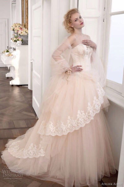 【定格在华服霓裳】Atelier Aimée 2013婚纱