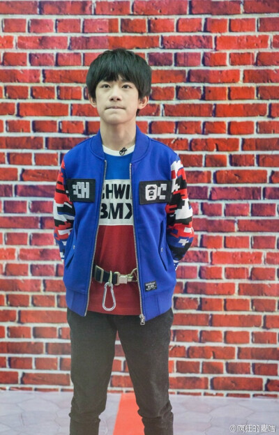  疯狂的麦咭 TFBOYS 易烊千玺