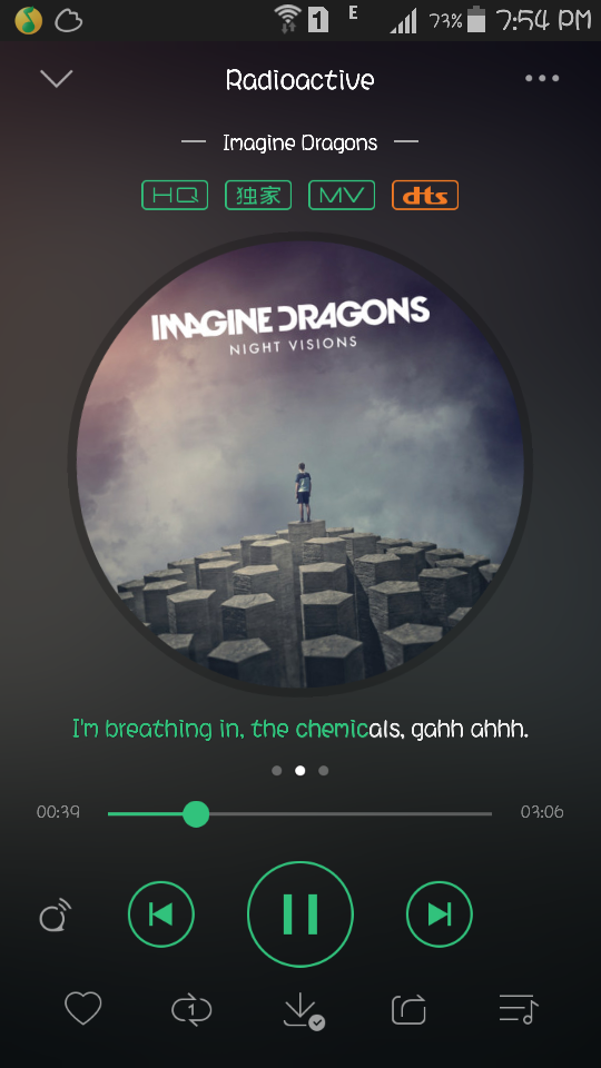 ?《Radioactive》Imagine Dragons.喜欢这首歌完全是一开始喜欢这张专辑封面，感觉很有feel。后来听了歌，一下喜欢上“Welcome to the new age,to the new age.”这是一场关于未来的红色革命。