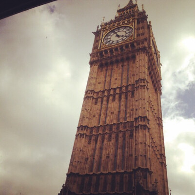 London 较慢的生活节奏和欧式的建筑让人一见芳心 成为许多人的理想城市