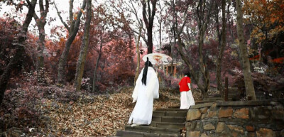 ＃祸国＃ cos 我想自己一下子到六十岁， 那时候一生该吃的苦都吃完 了 不，你应该先等到十六岁 十六岁时 我会娶你