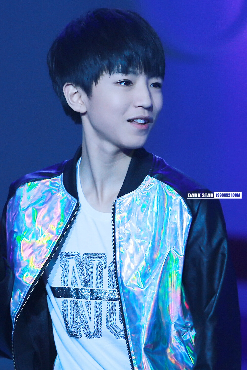 TFBOYS王俊凯cr.LOGO