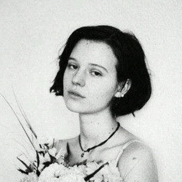 女头