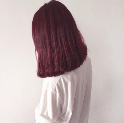 ［ 薄情总是被记住而深情却总被无情的辜负。］#女生头像