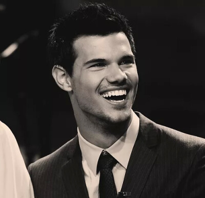 Taylor Lautner 欧美 型男 复古 黑白 摄影 写真 爽朗 笑容 男神 写真