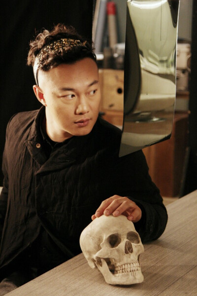 陈奕迅，我爱你十年如一日沉淀。