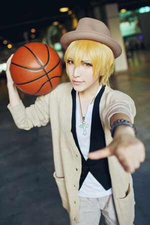 黑子的篮球 黄濑凉太 CN：花梨泽