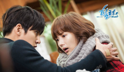 《Healer》（2015年2月，目前已出完） 《Healer》为韩国KBS电视台于2014年12月8日起播出的月火迷你连续剧，由李政燮、金镇宇导演、宋智娜编剧，池昌旭、朴敏英、刘智泰主演。 该剧讲述了认为世间无正义存在的年轻一…