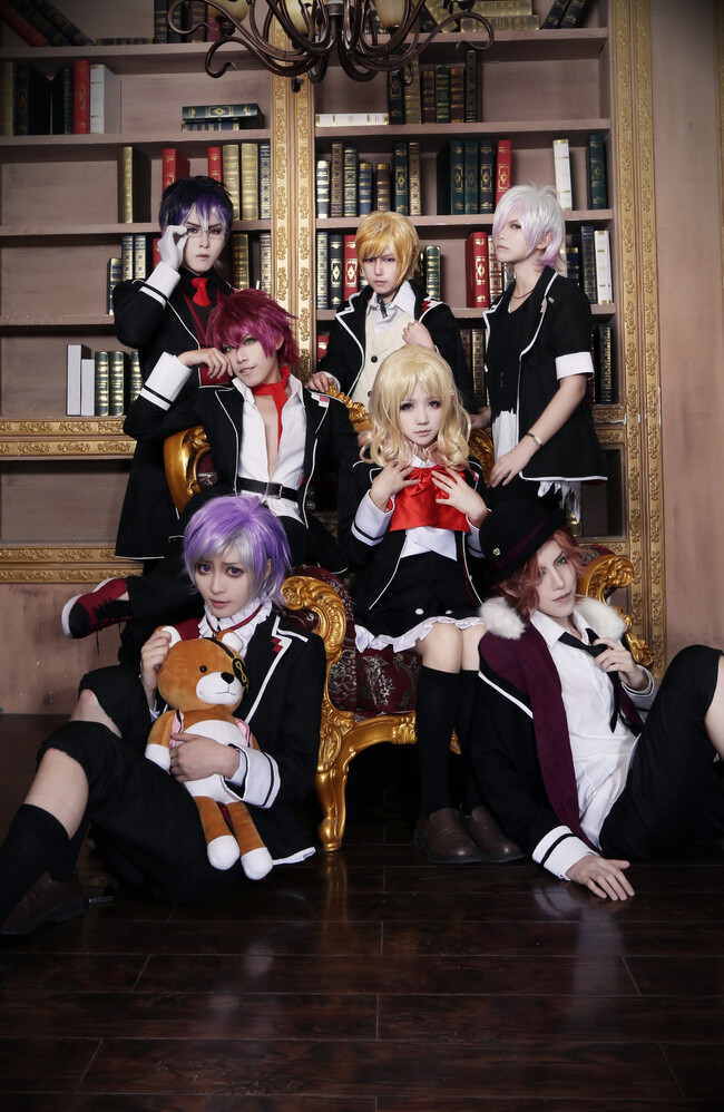 DIABOLIK LOVERS 角色 小森唯 cn: -骨陌- 逆卷绫人 cn: 漠小然 逆卷奏人 cn: Mayoiii 逆卷礼人 cn: 柩司 逆卷修 cn: 小鬼-爷 逆卷怜司 cn: 崩溃健身中 逆卷昴 cn: 花祭年