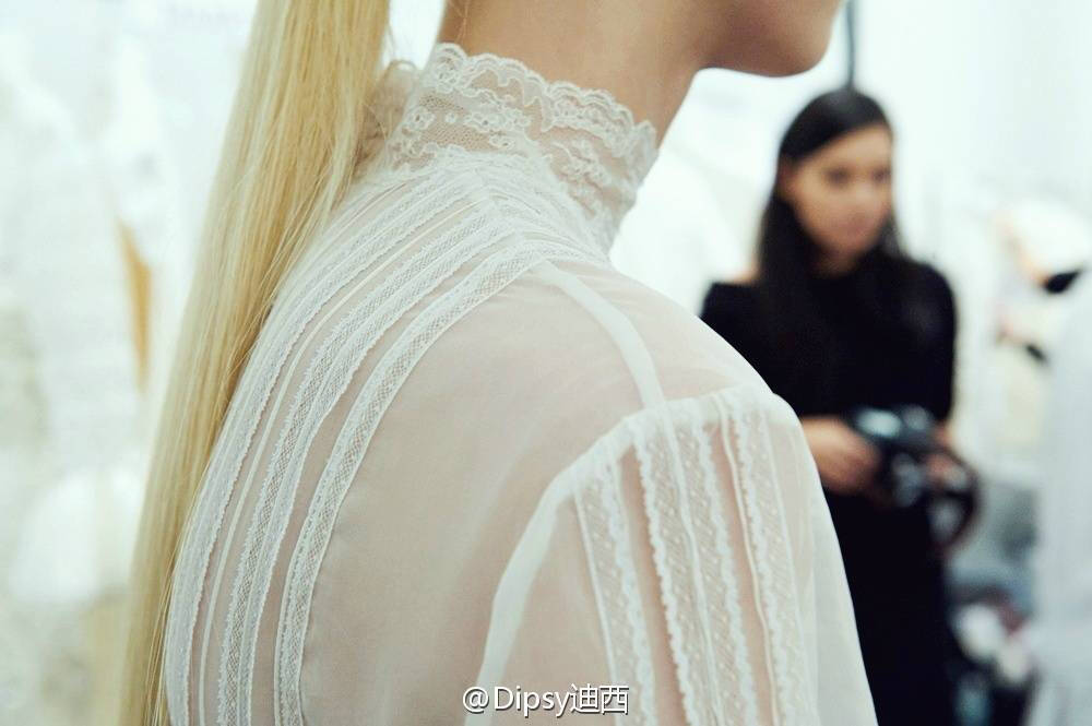 Valentino Sala Bianca NYC Haute Couture Backstage┃特别献给纽约的雪白冬日 转自微博