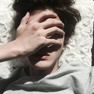 男生头像 唯美