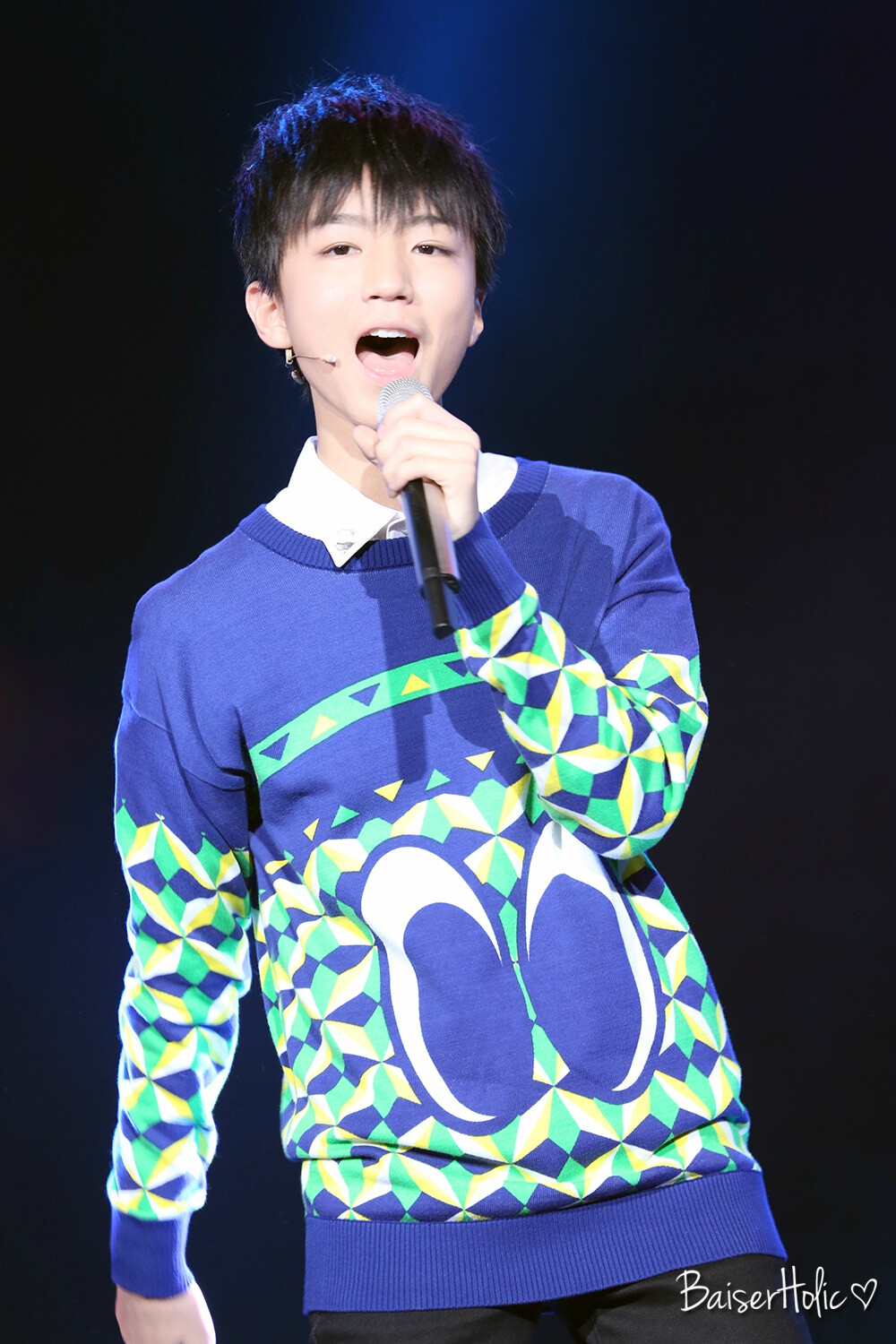 TFBOYS 2014.12.17 过年七天乐录制彩排现场。