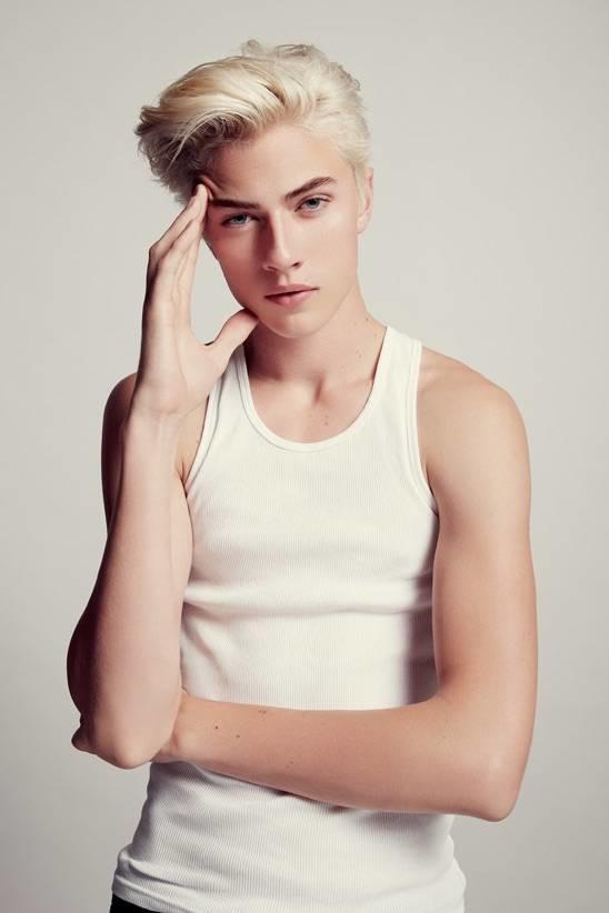 【LUCKY BLUE SMITH】