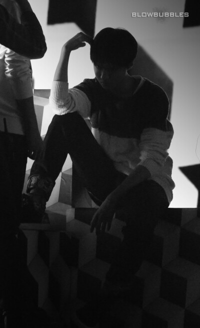 TFBOYS王俊凯 2015.02.10 央视网络春晚彩排现场。