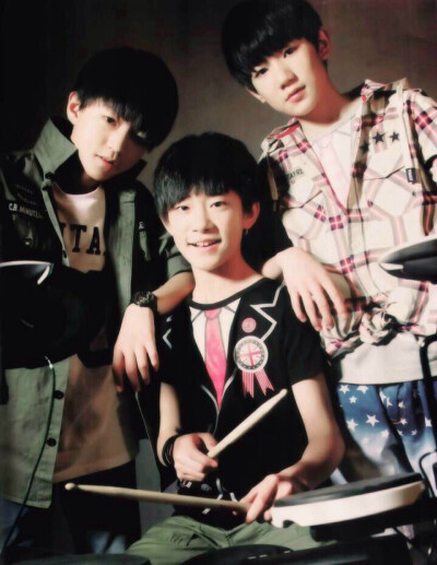 十年相伴，带你成王 TFBOYS