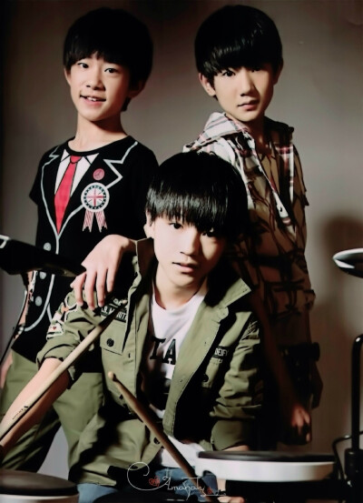 十年相伴，带你成王 TFBOYS