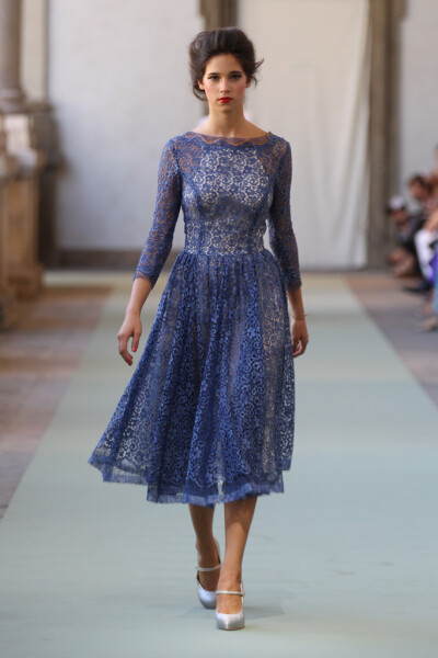 Luisa Beccaria Spring 2012 Ready-to-Wear。路易莎·贝卡里亚2012米兰时装周春夏高级成衣发布。