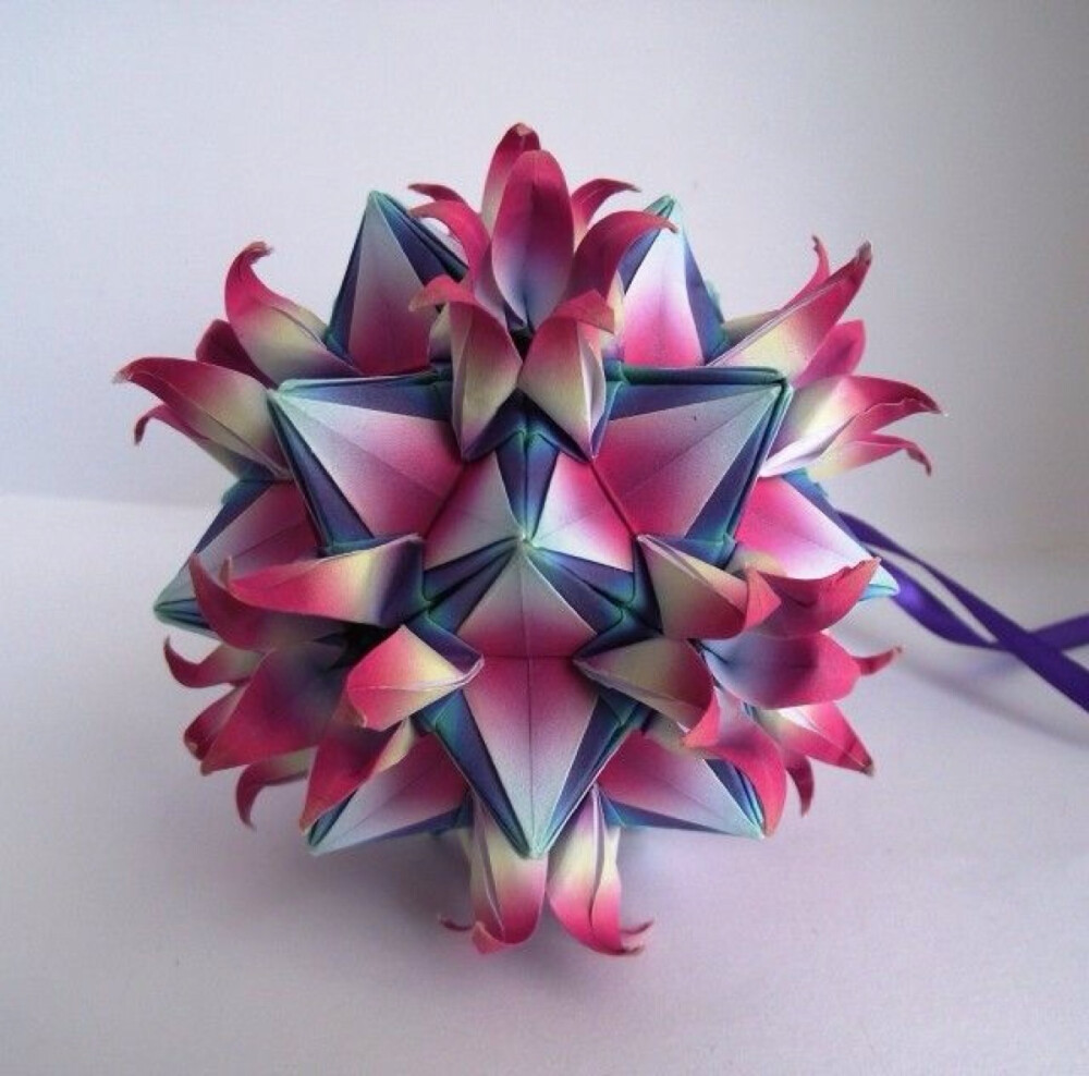立体花球折纸作品欣赏