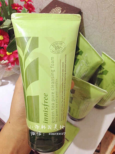 韩国代购 innisfree 悦诗风吟 天然绿茶洗面奶 保湿洁面乳150ml http://tb.cn/O7lzhHy