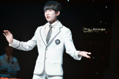 图见：见cr和logo