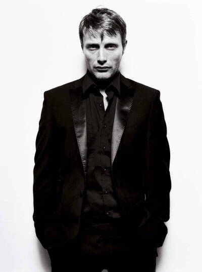 Mads Mikkelsen