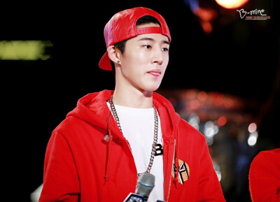 iKON B.I 金韩彬