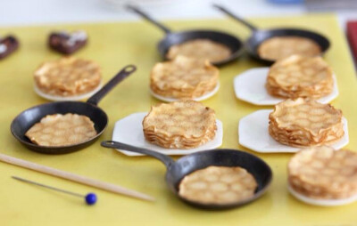 Miniature pancakes