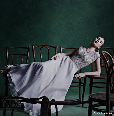 知名婚纱品牌 Alan Hannah 2015新款婚纱系列广告大片，本季大片以「Floral Symphony 花卉交响乐」为主题。