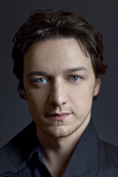 James mcavoy (੭‾᷄꒫‾᷅)੭