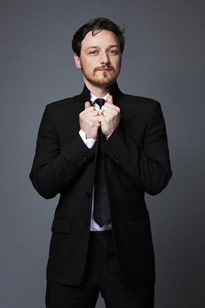 James mcavoy (੭‾᷄꒫‾᷅)੭