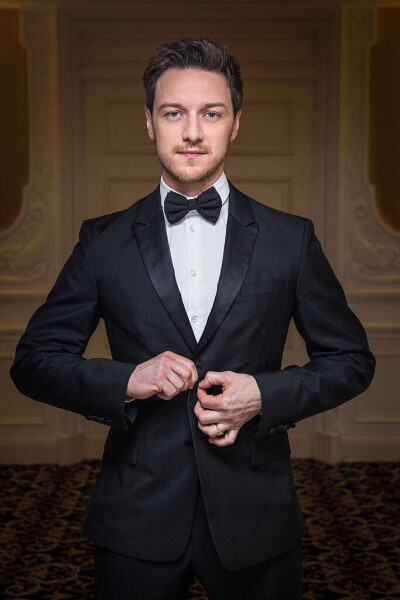 James mcavoy (੭‾᷄꒫‾᷅)੭