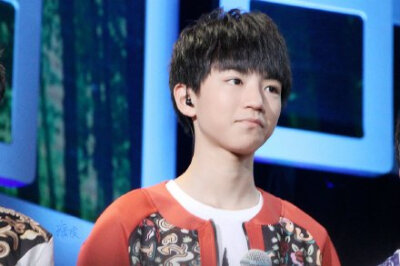 #TFBOYS王俊凯# #王俊凯# 央视网络春晚 cr xxx痞皮xin