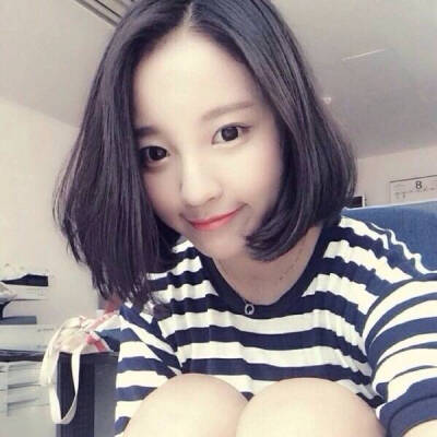 TO FACE女生头像短发