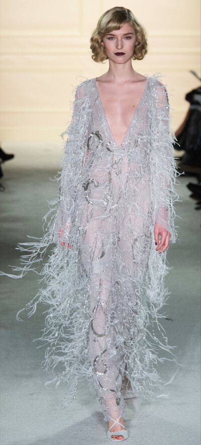 【衣睹为快时装周】Marchesa F/W 2015┃纸醉金迷 • 绝世名伶。服饰风尚 米兰时装周 流苏