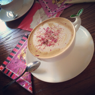 rose latte