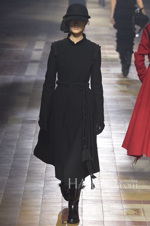 2015秋冬巴黎时装周：浪凡 (Lanvin) 女装秀