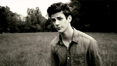 Grant Gustin