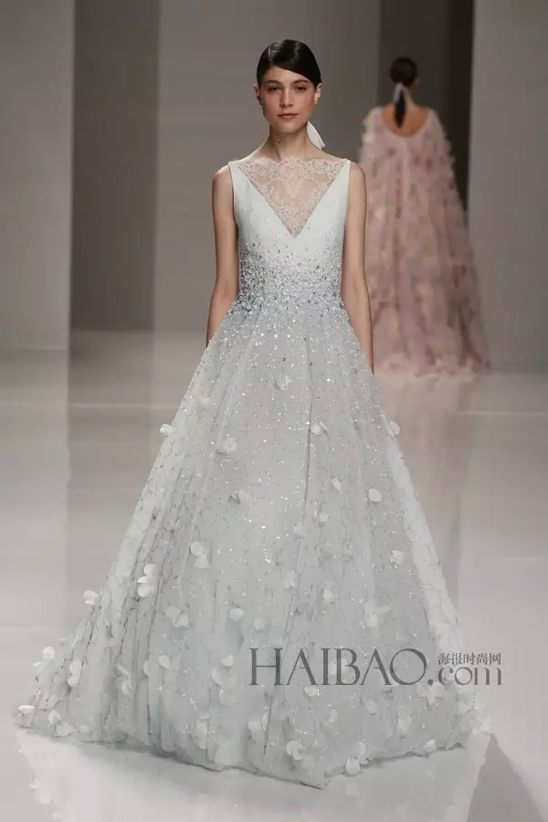 乔治斯·荷拜卡 (Georges Hobeika) 2015春夏高级定制系列春意盎然